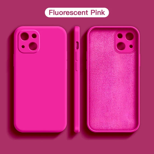 Coque souple carrée en silicone pour iPhone. 